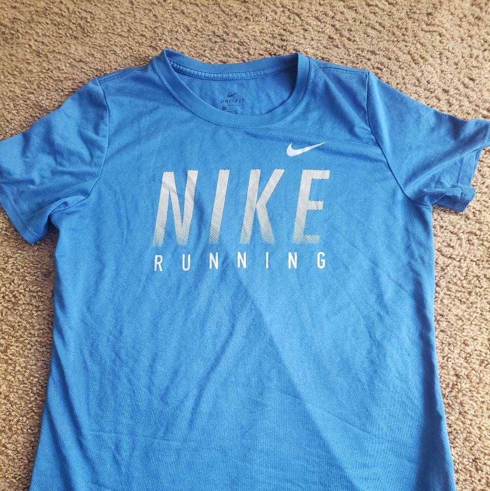 Nike tee shirt